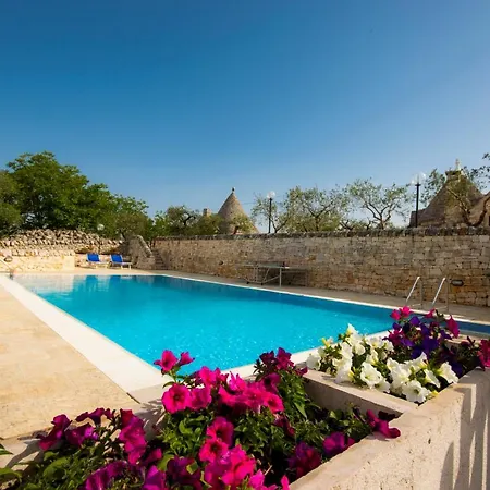 I Trulli Degli Ulivi Villa Locorotondo Exterior photo